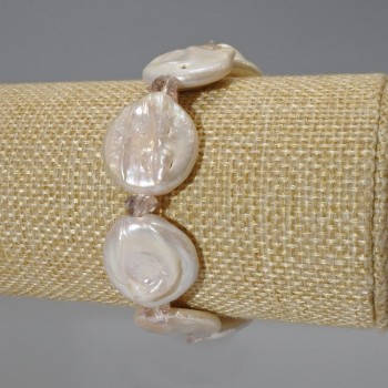 Bracciale di perle barocche con tonalità 'benzina', diametro di 19 mm ±, lunghezza di 18 cm ± (elastico) con strass Swarovski