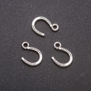 Fornitura pendente «Ferro di cavallo», dimensioni 10x14 mm, confezione 20 g ± 44 pezzi