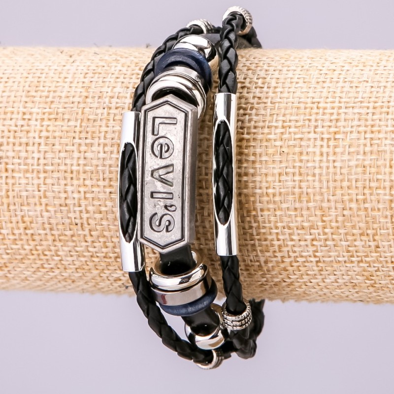 Bracciale Levi’s, lunghezza 21 cm, spessore 15 mm, pelle ecologica nera