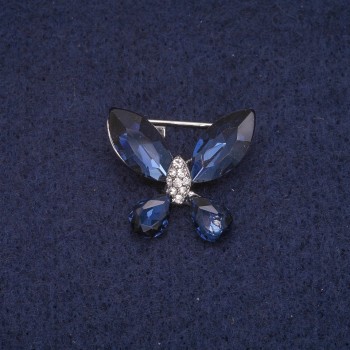 Spilla a forma di farfalla con cristalli, metallo argentato 20x23 mm